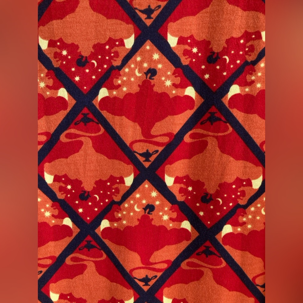 LuLaRoe Disney Collection Jafar as Genie Gracie Top Size 14 - Picture 8 of 9